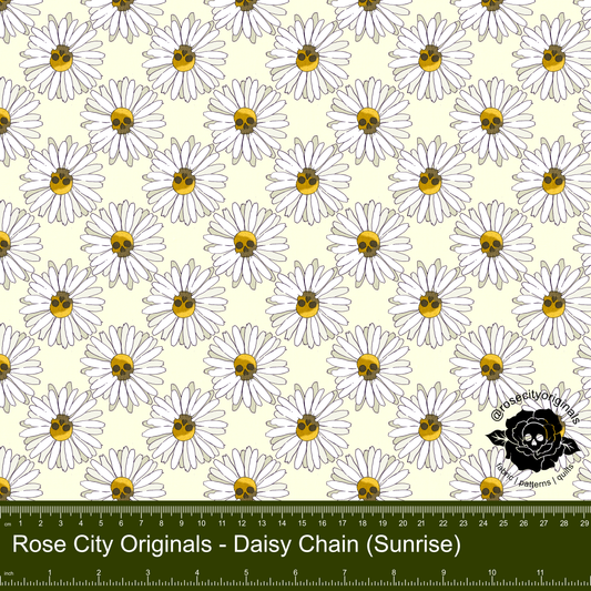Pushing Up Daisies - By The Yard - Daisy Chain (Sunrise)