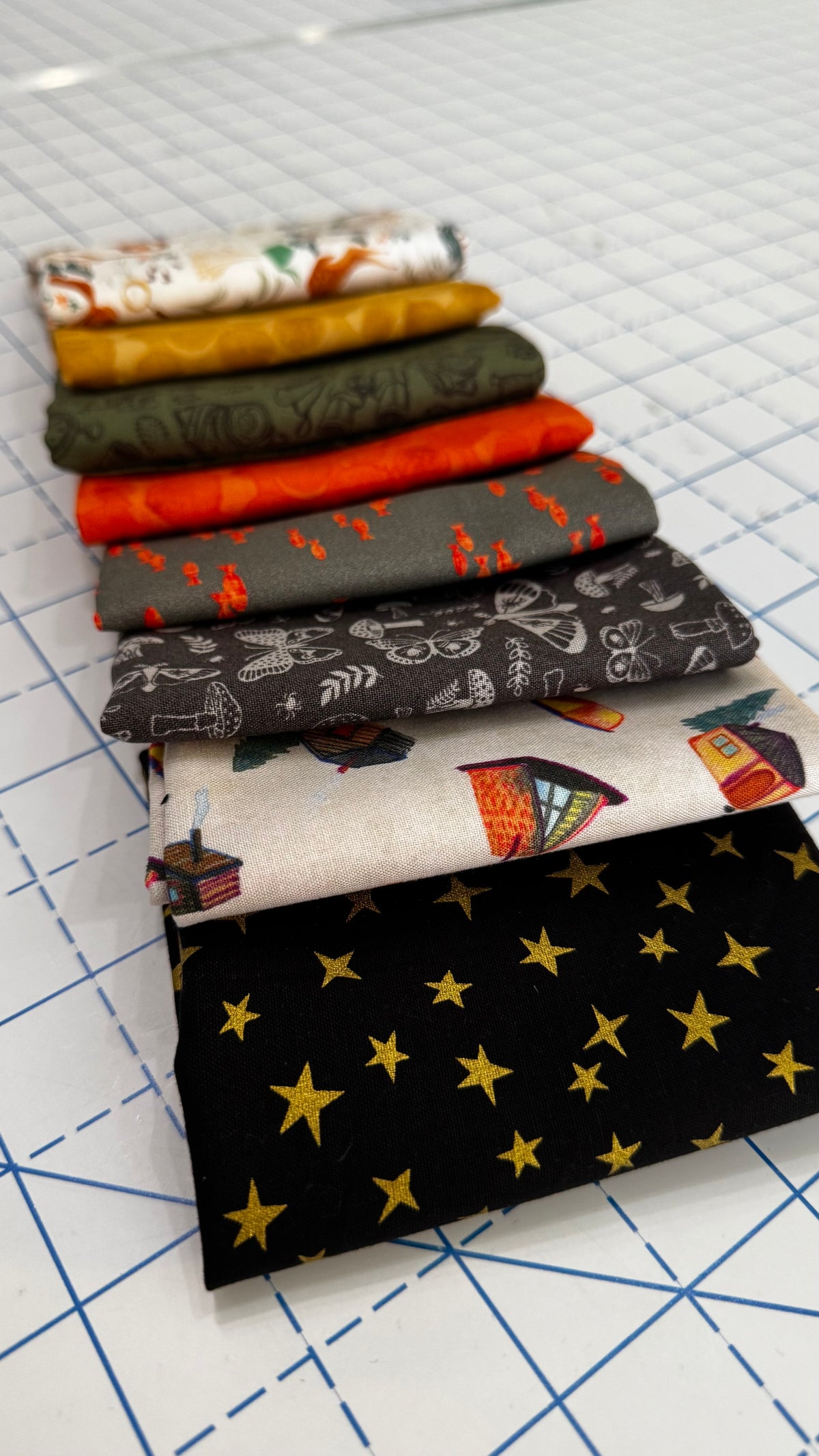 Oakridge Camping - Exclusive Fat Quarter Bundle