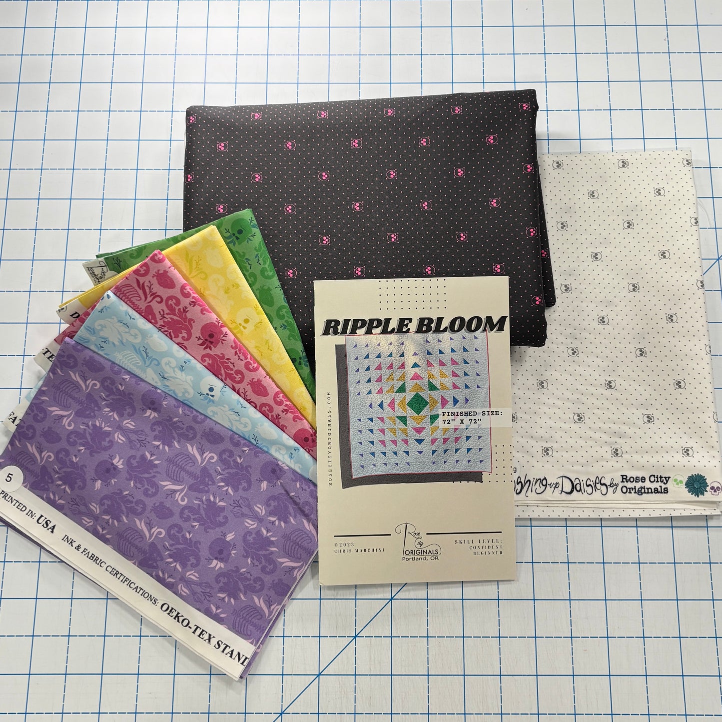 Ripple Bloom Quilt Kit - EXCLUSIVE - Midnight Rose